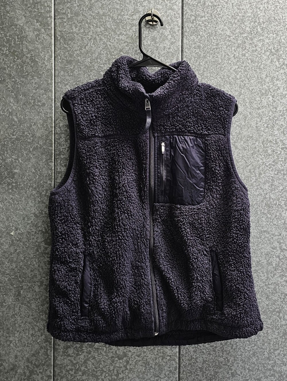 Calvin Klein Performance Plush Sherpa Vest in Charcoal